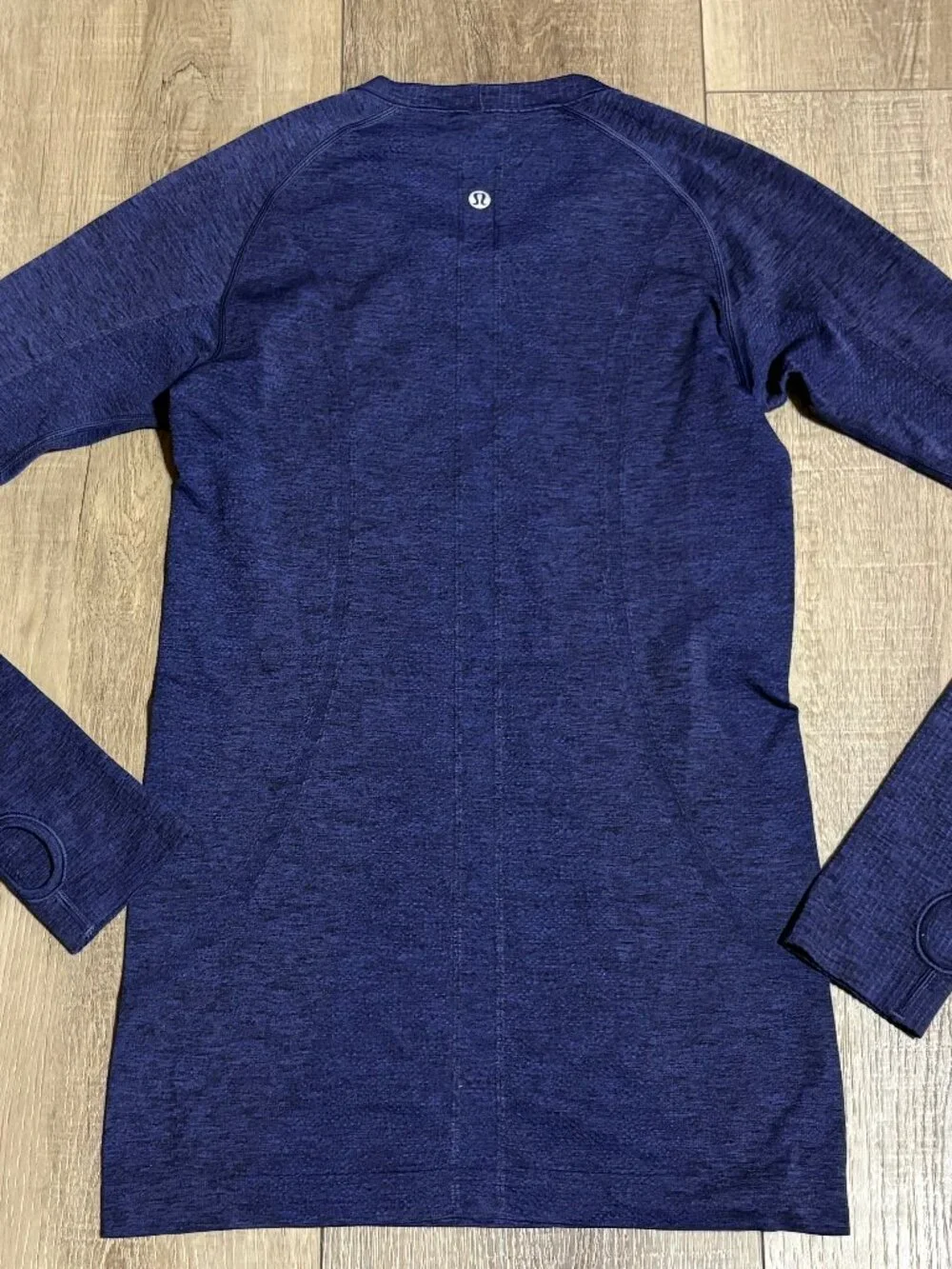 LULULEMON Swiftly Tech Long Sleeve Size 6